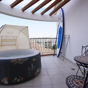 Two Bed 5 Min Walk To The אילת